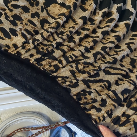Kiyonna Leopard Stop and Stare Ruched Bodycon Dress - 4X - Picture 5 of 10